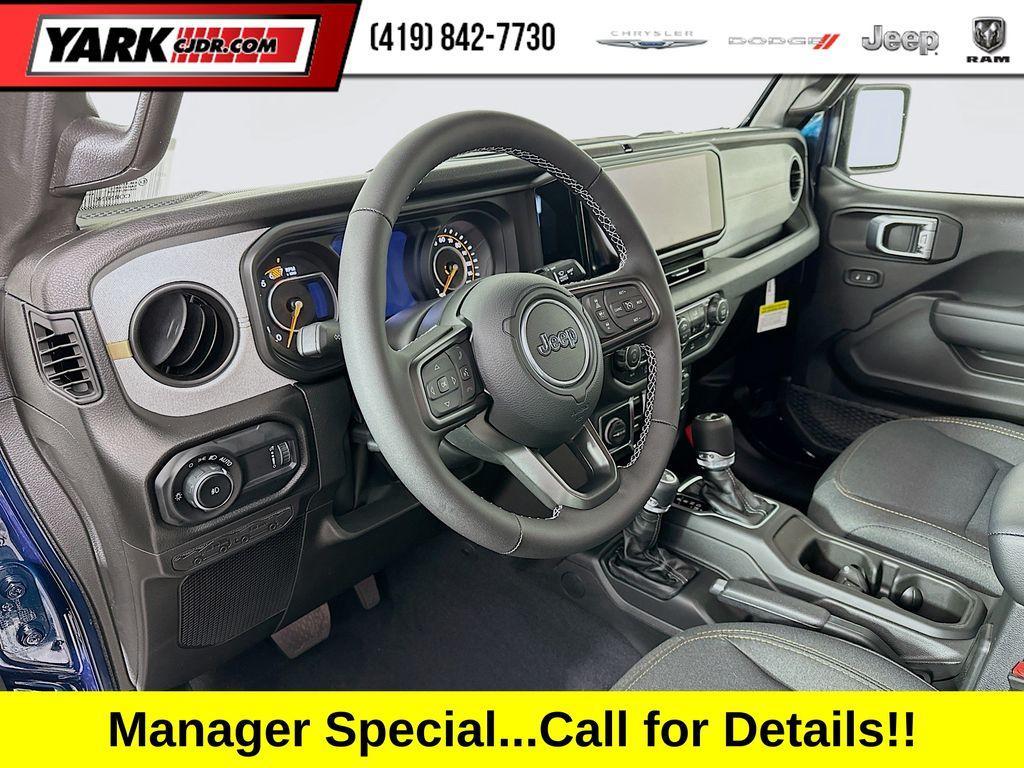 new 2025 Jeep Wrangler car, priced at $43,305