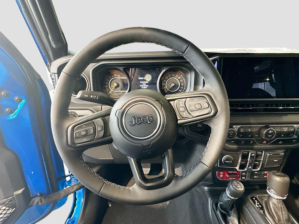 new 2025 Jeep Gladiator car, priced at $52,941