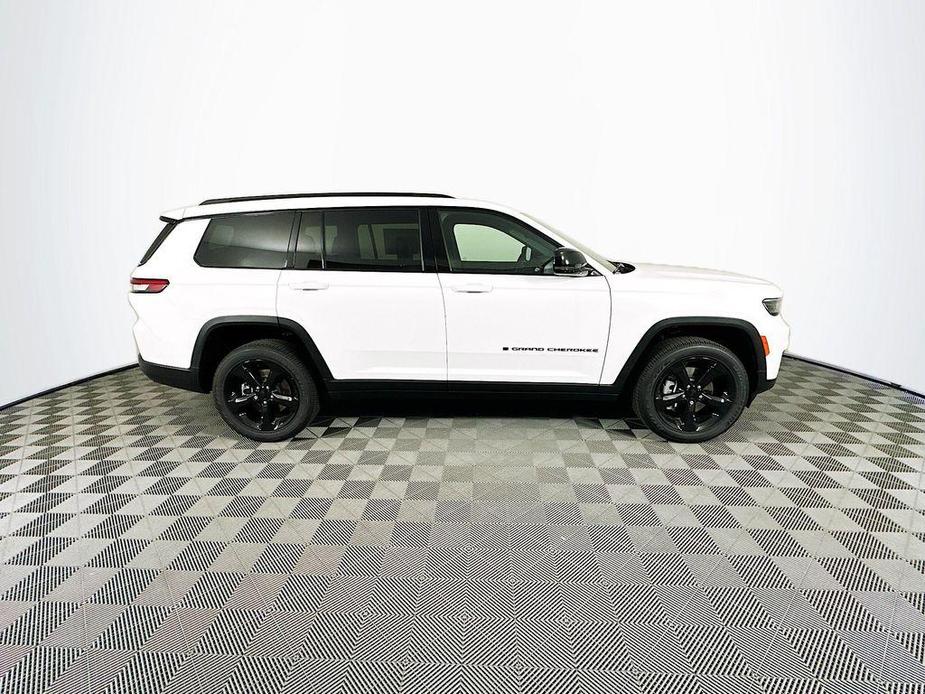 new 2024 Jeep Grand Cherokee L car, priced at $41,077