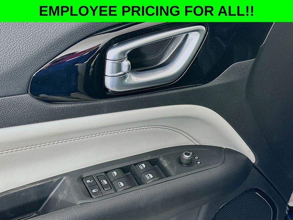 new 2025 Jeep Compass car, priced at $35,468