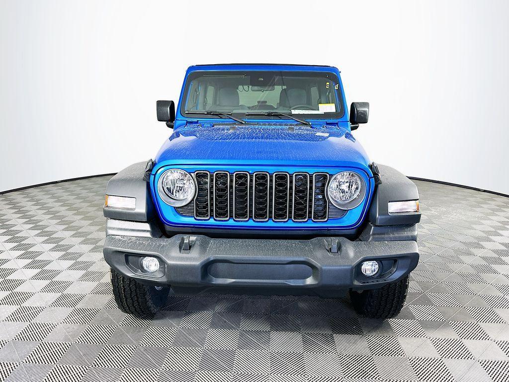 new 2025 Jeep Wrangler car, priced at $47,624