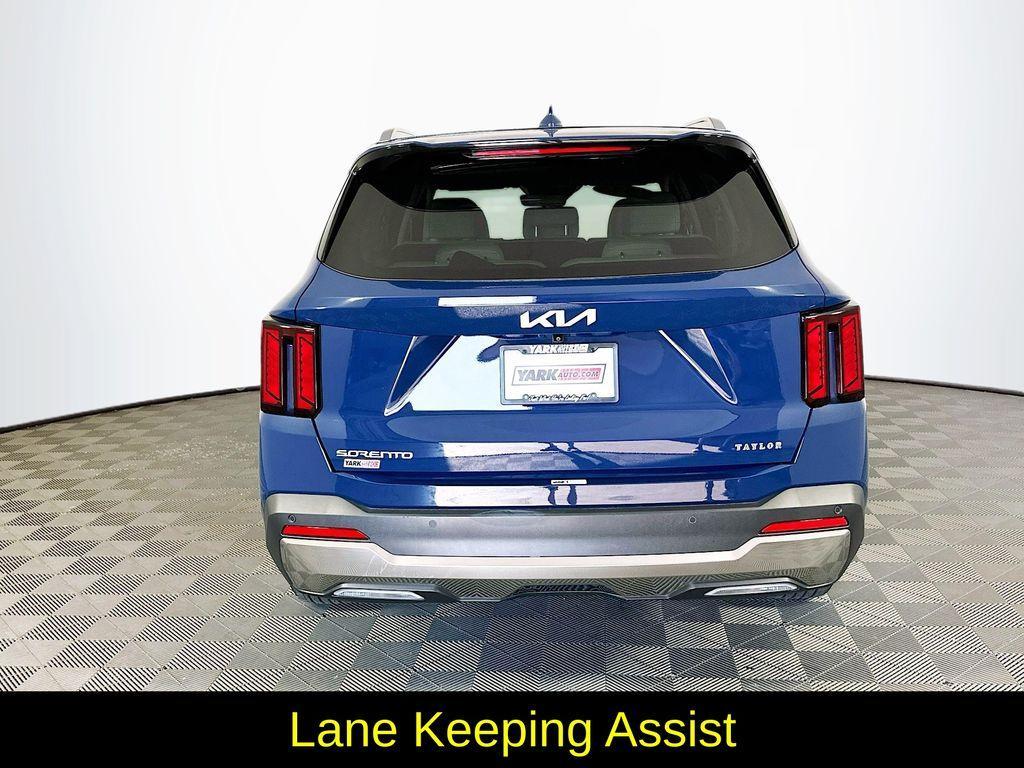 used 2024 Kia Sorento car, priced at $29,575