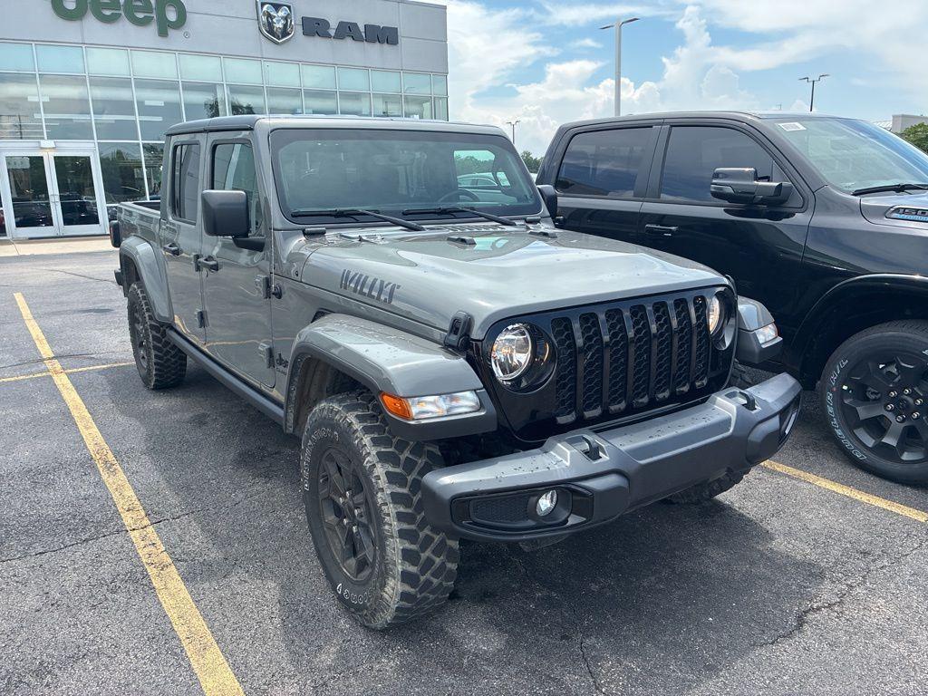 used 2021 Jeep Gladiator car, priced at $32,900