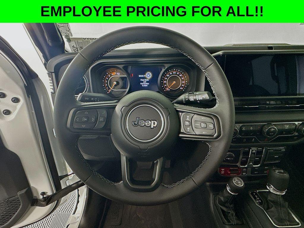 new 2025 Jeep Wrangler car, priced at $60,062