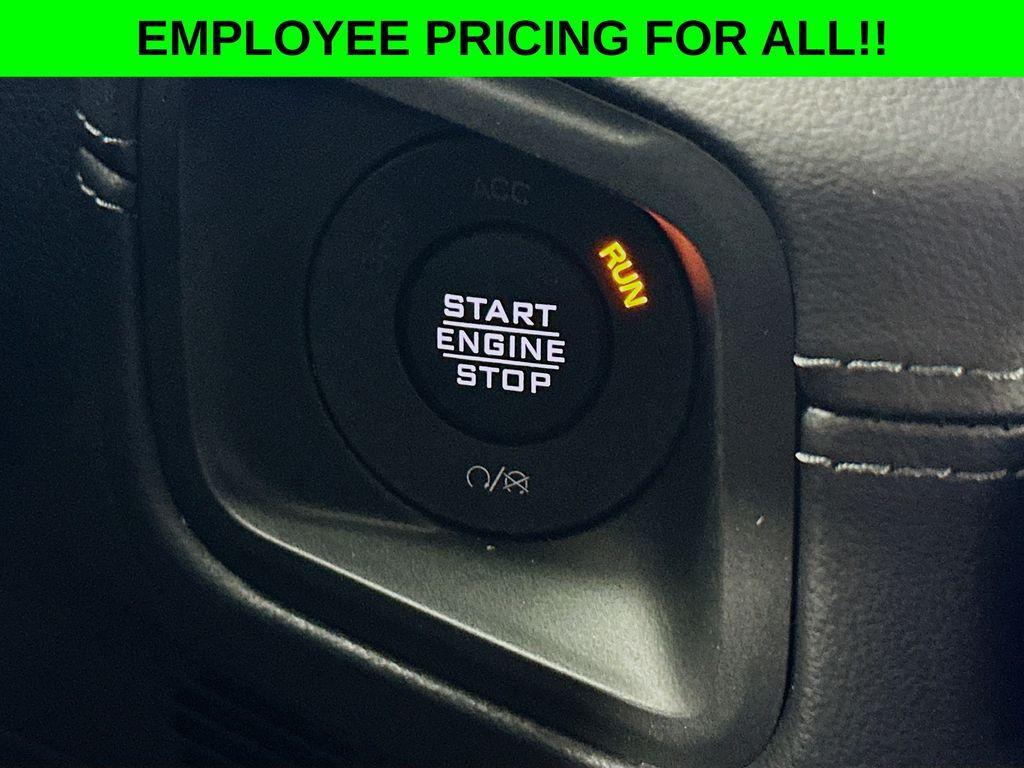 new 2025 Jeep Wrangler car, priced at $60,062