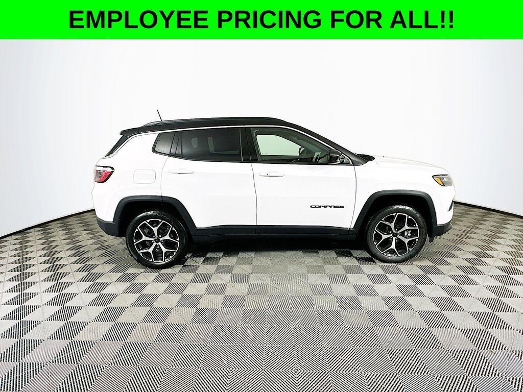 new 2025 Jeep Compass car, priced at $34,947