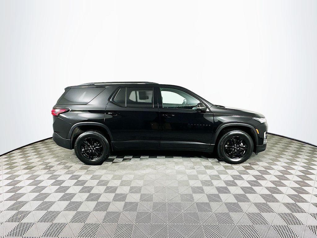 used 2023 Chevrolet Traverse car, priced at $27,774