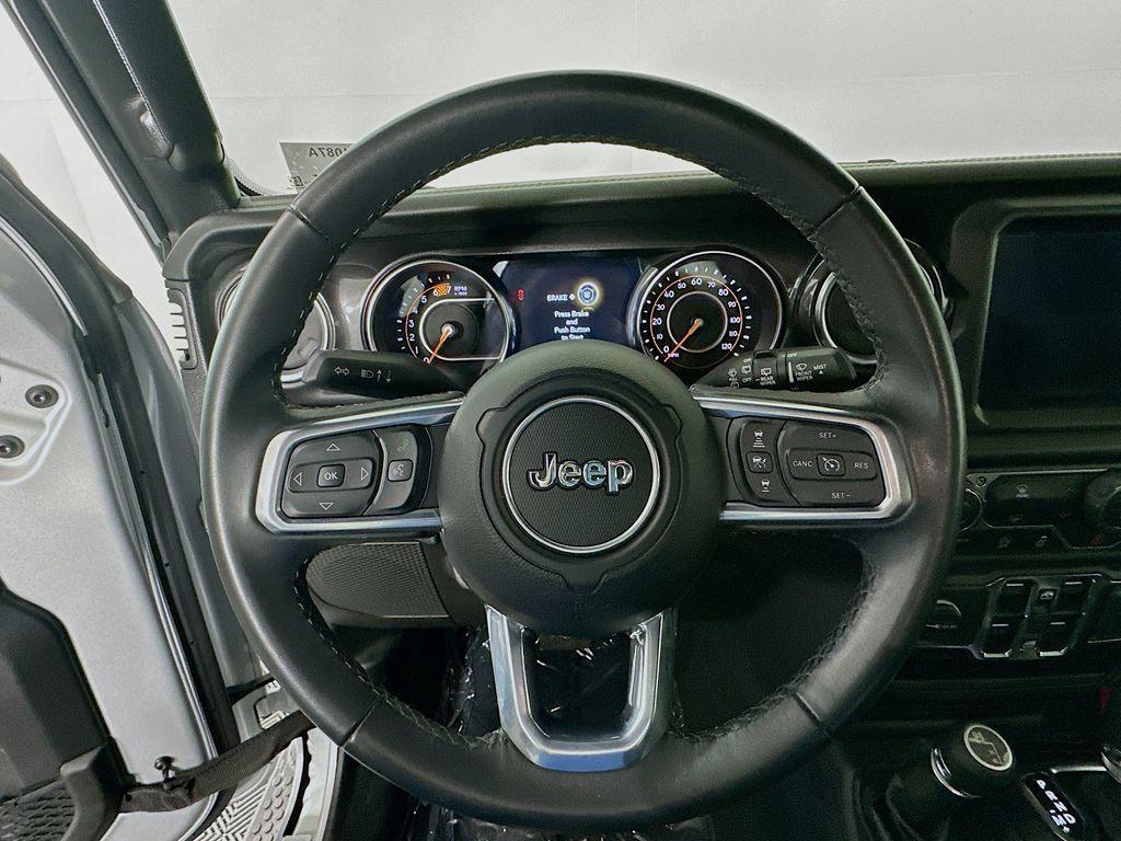 used 2022 Jeep Wrangler Unlimited car, priced at $34,401