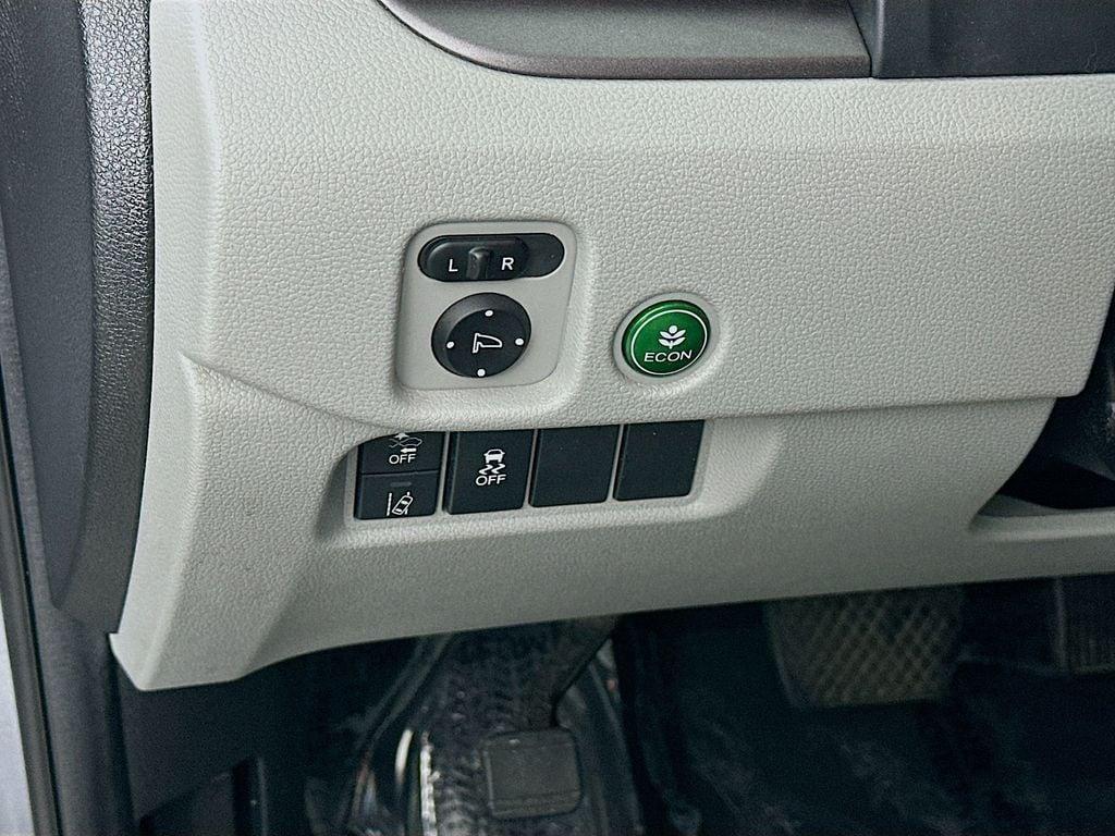 used 2022 Honda Pilot car, priced at $31,499