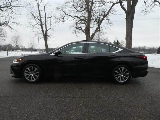 used 2020 Lexus ES 350 car, priced at $31,900