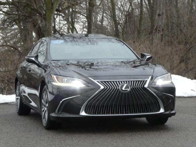 used 2020 Lexus ES 350 car, priced at $31,900