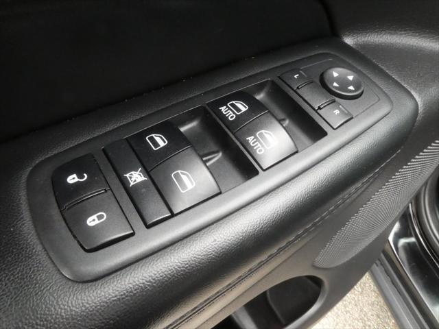 used 2018 Jeep Grand Cherokee car, priced at $15,900