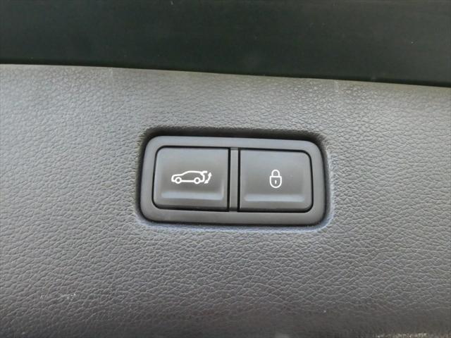 used 2022 Genesis GV80 car, priced at $47,900