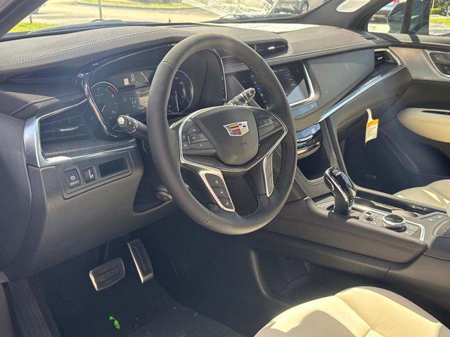 new 2025 Cadillac XT5 car, priced at $59,315