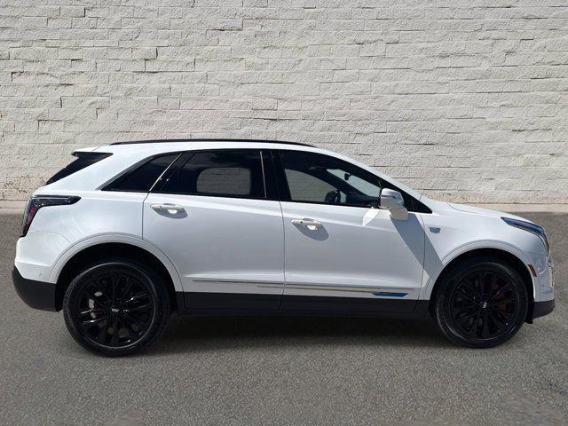 new 2025 Cadillac XT5 car, priced at $68,280