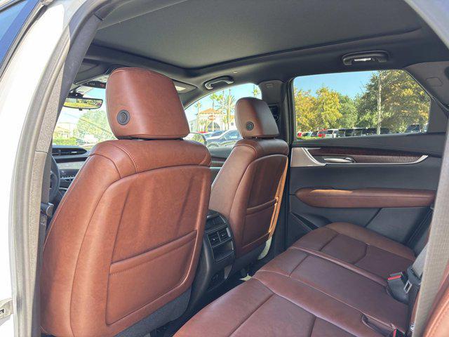 new 2025 Cadillac XT5 car, priced at $68,280