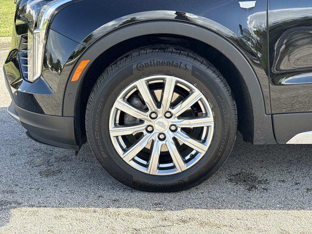 used 2022 Cadillac XT4 car, priced at $31,995
