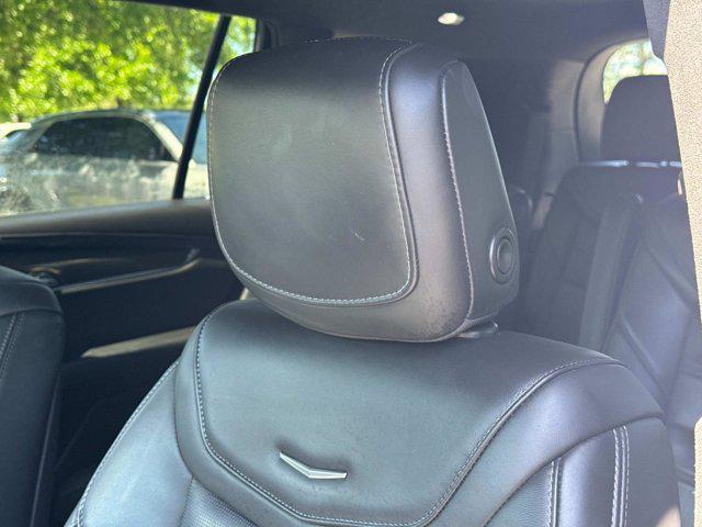 used 2021 Cadillac XT6 car, priced at $36,900
