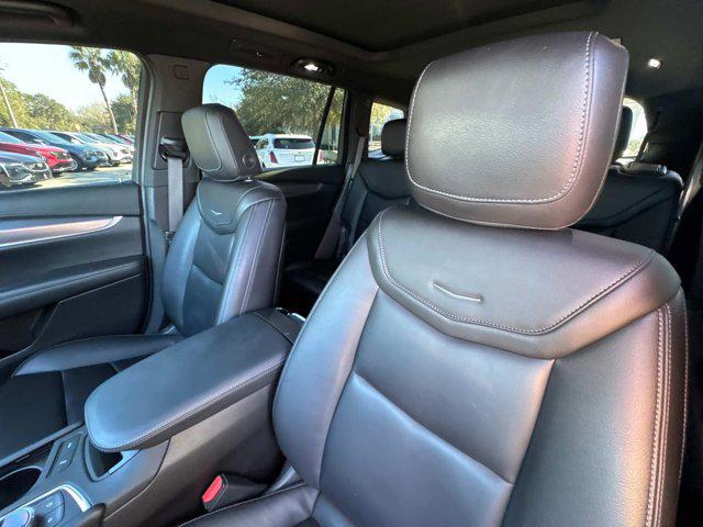 used 2023 Cadillac XT6 car, priced at $36,500