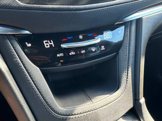 used 2025 Cadillac XT5 car, priced at $43,900