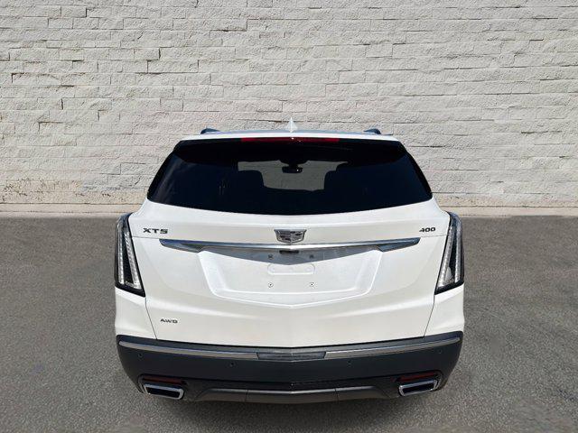 new 2025 Cadillac XT5 car, priced at $68,280