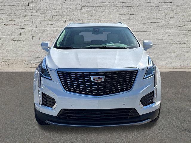 new 2025 Cadillac XT5 car, priced at $53,835