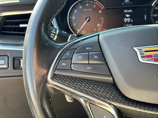 used 2020 Cadillac XT5 car, priced at $20,735