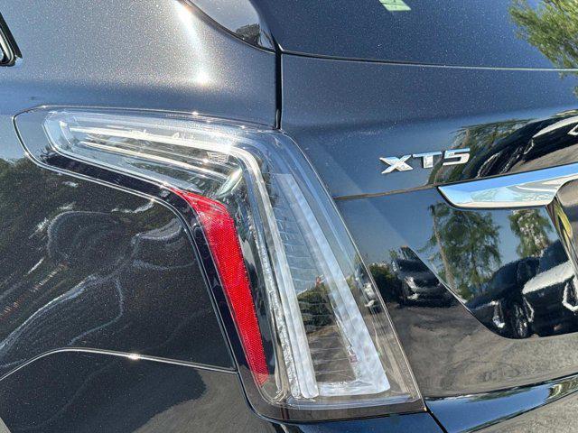 used 2020 Cadillac XT5 car, priced at $20,735