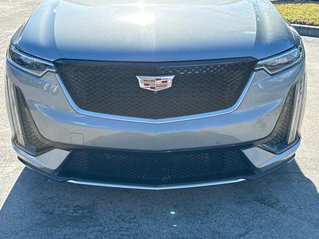 used 2024 Cadillac XT6 car, priced at $51,500