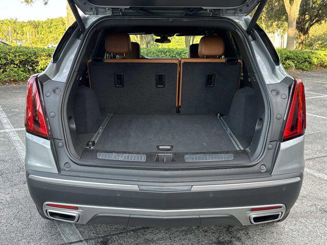 used 2025 Cadillac XT5 car, priced at $42,990