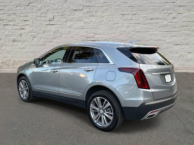 used 2025 Cadillac XT5 car, priced at $42,990