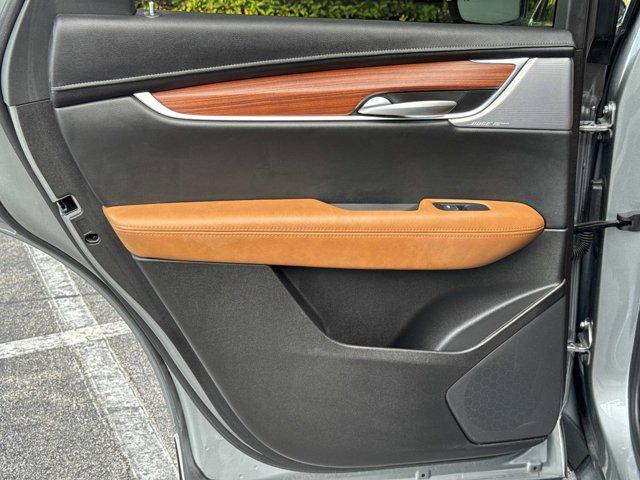 used 2025 Cadillac XT5 car, priced at $42,990