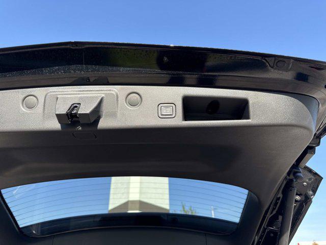 used 2023 Chevrolet Equinox car, priced at $26,900