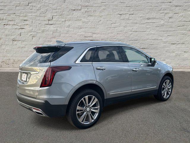 used 2025 Cadillac XT5 car, priced at $38,500
