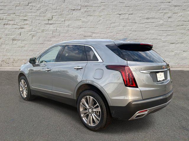 used 2025 Cadillac XT5 car, priced at $38,500
