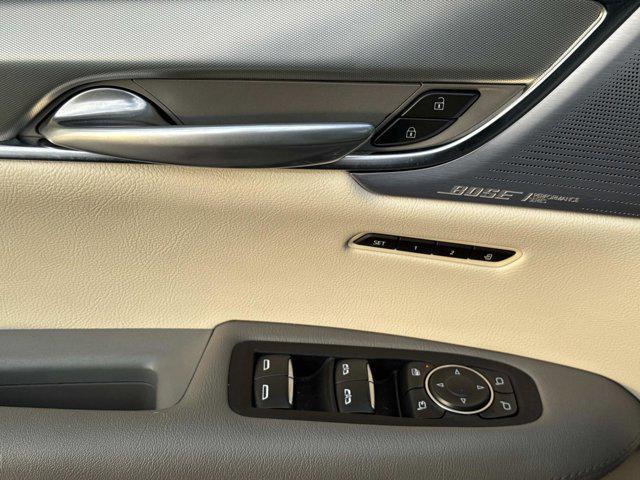 used 2025 Cadillac XT5 car, priced at $38,500