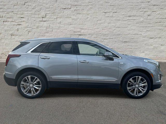used 2025 Cadillac XT5 car, priced at $38,500