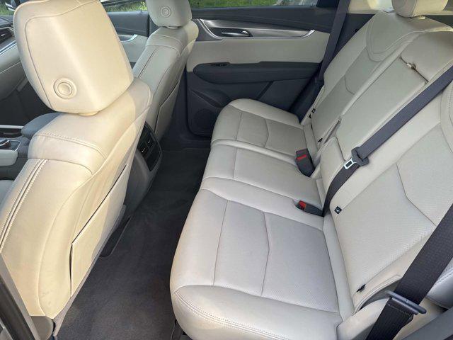used 2025 Cadillac XT5 car, priced at $38,500