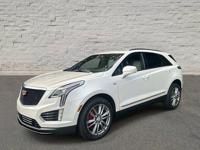 new 2025 Cadillac XT5 car, priced at $60,340
