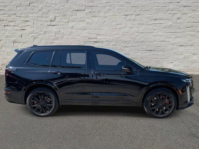 used 2024 Cadillac XT6 car, priced at $51,990