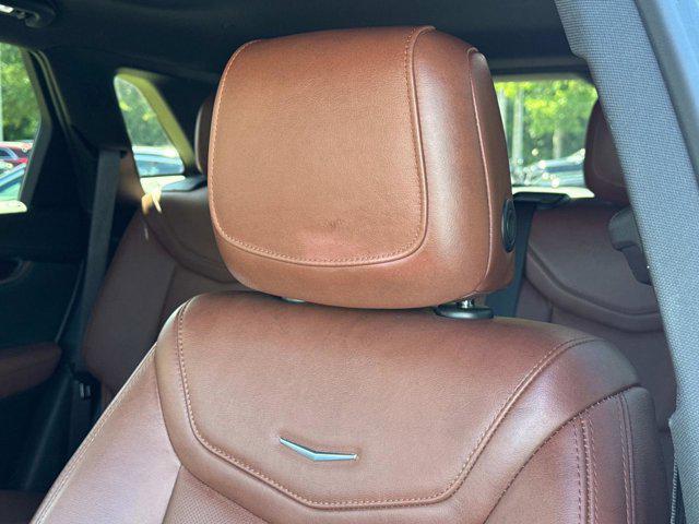 used 2022 Cadillac XT5 car, priced at $32,500