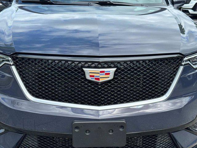 used 2024 Cadillac XT6 car, priced at $54,900
