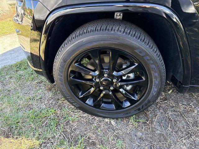 used 2021 Jeep Grand Cherokee car, priced at $29,990