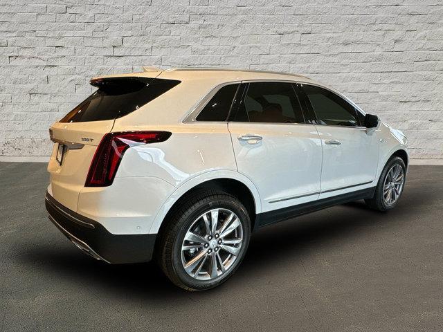 new 2024 Cadillac XT5 car, priced at $56,390