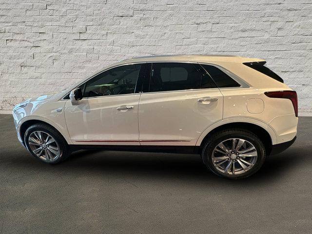 new 2024 Cadillac XT5 car, priced at $56,390