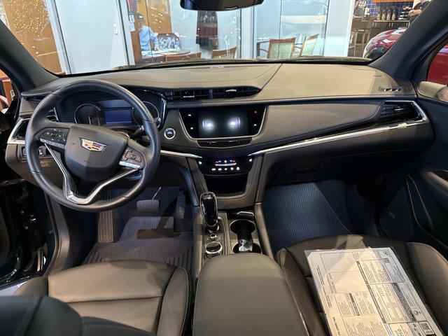 new 2025 Cadillac XT6 car, priced at $47,635