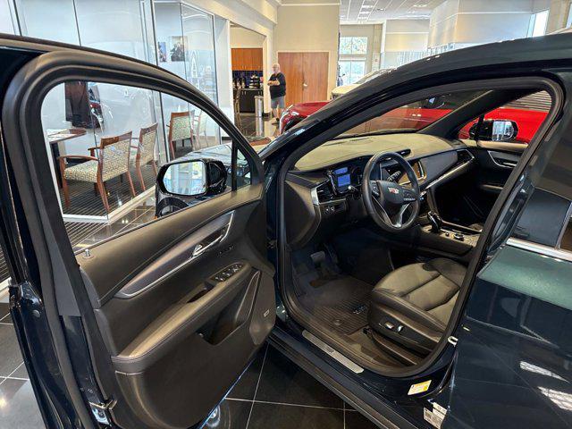 new 2025 Cadillac XT6 car, priced at $47,635