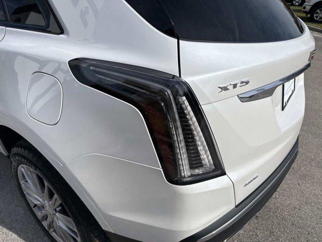 new 2025 Cadillac XT5 car, priced at $59,915