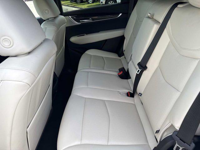 new 2025 Cadillac XT5 car, priced at $59,915