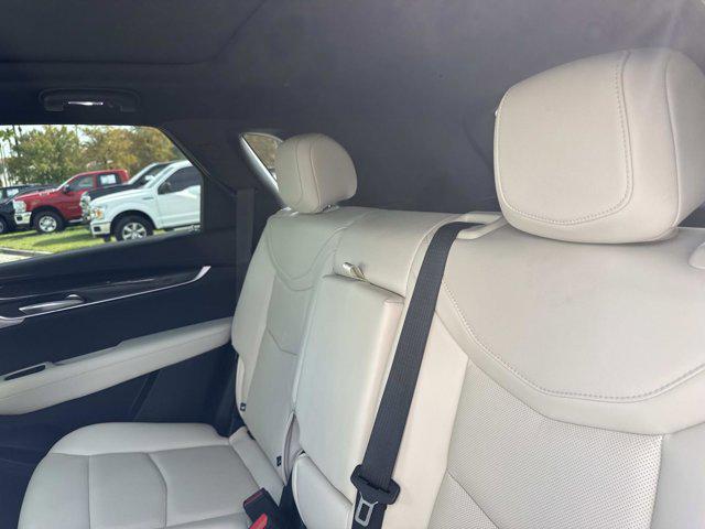 new 2025 Cadillac XT5 car, priced at $59,915